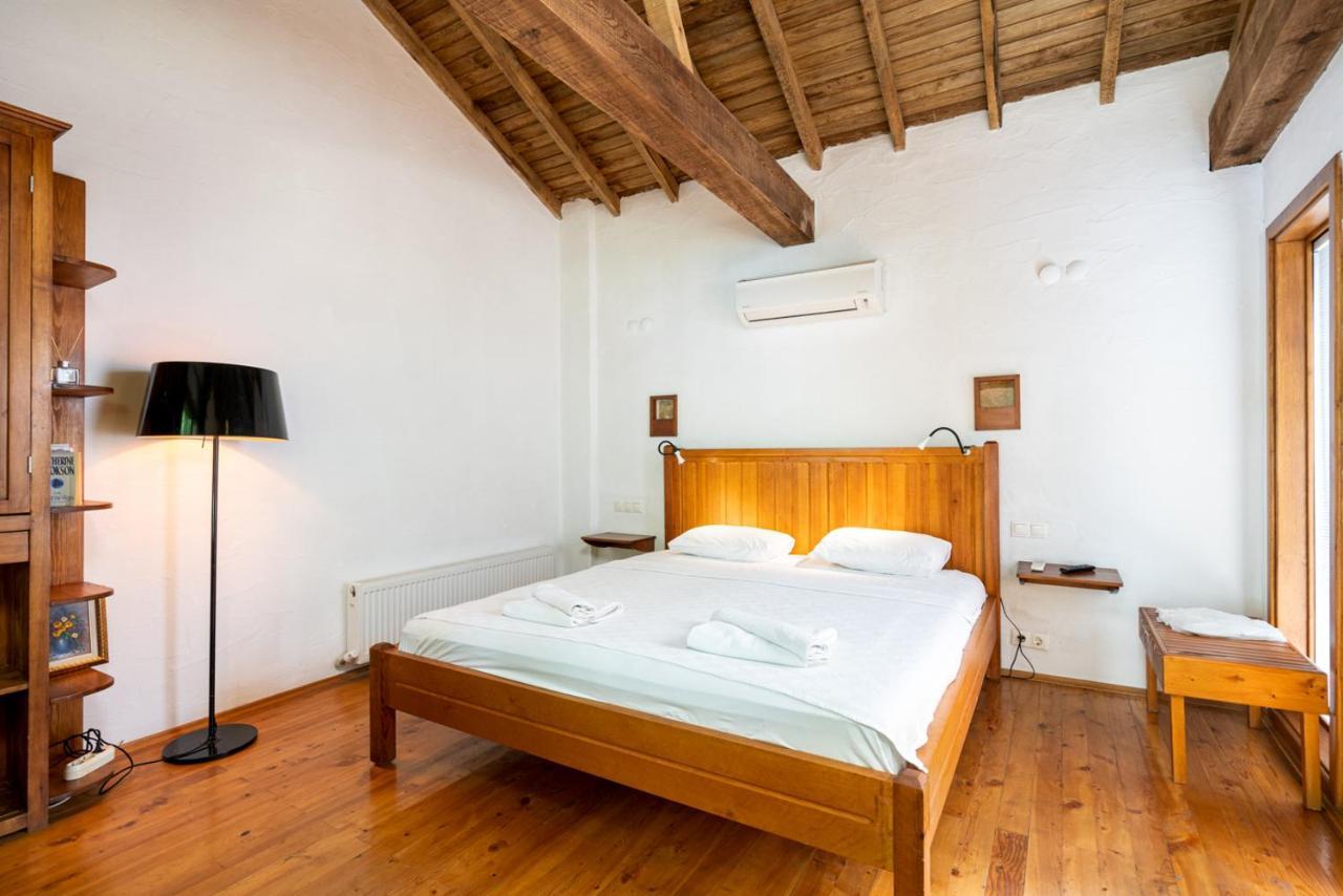 Ephesus Lodge Киразлы Экстерьер фото