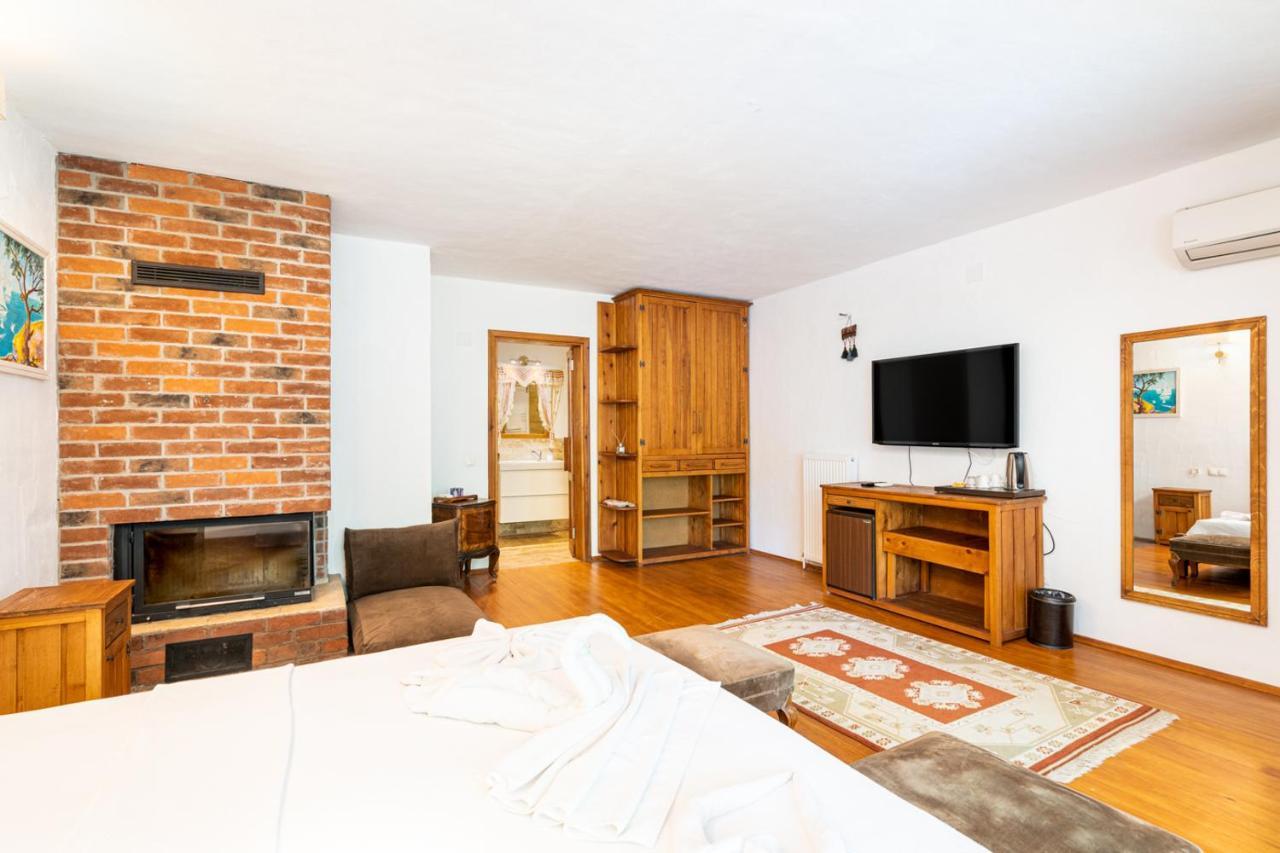 Ephesus Lodge Киразлы Экстерьер фото