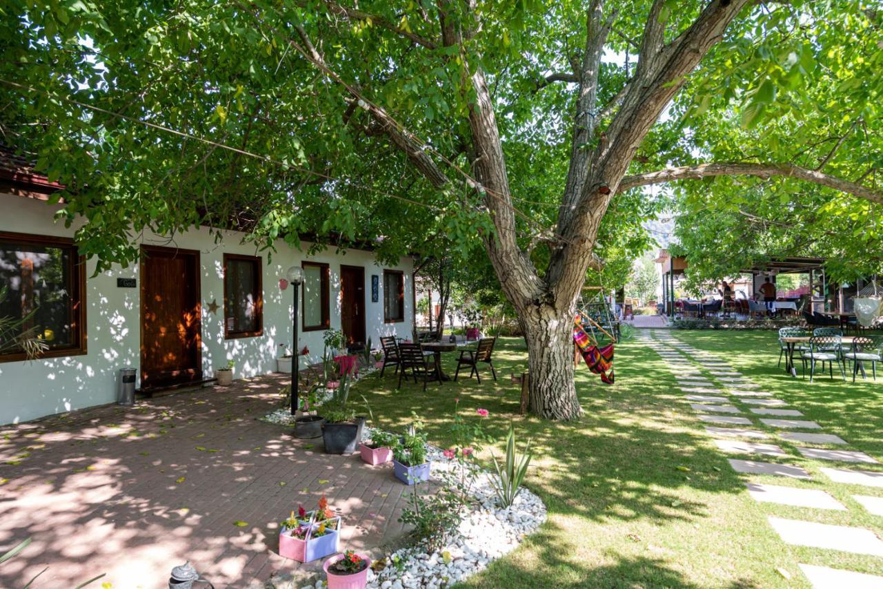 Ephesus Lodge Киразлы Экстерьер фото