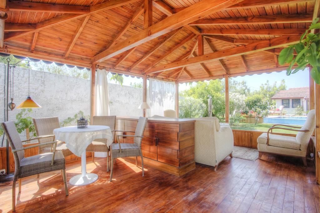 Ephesus Lodge Киразлы Экстерьер фото