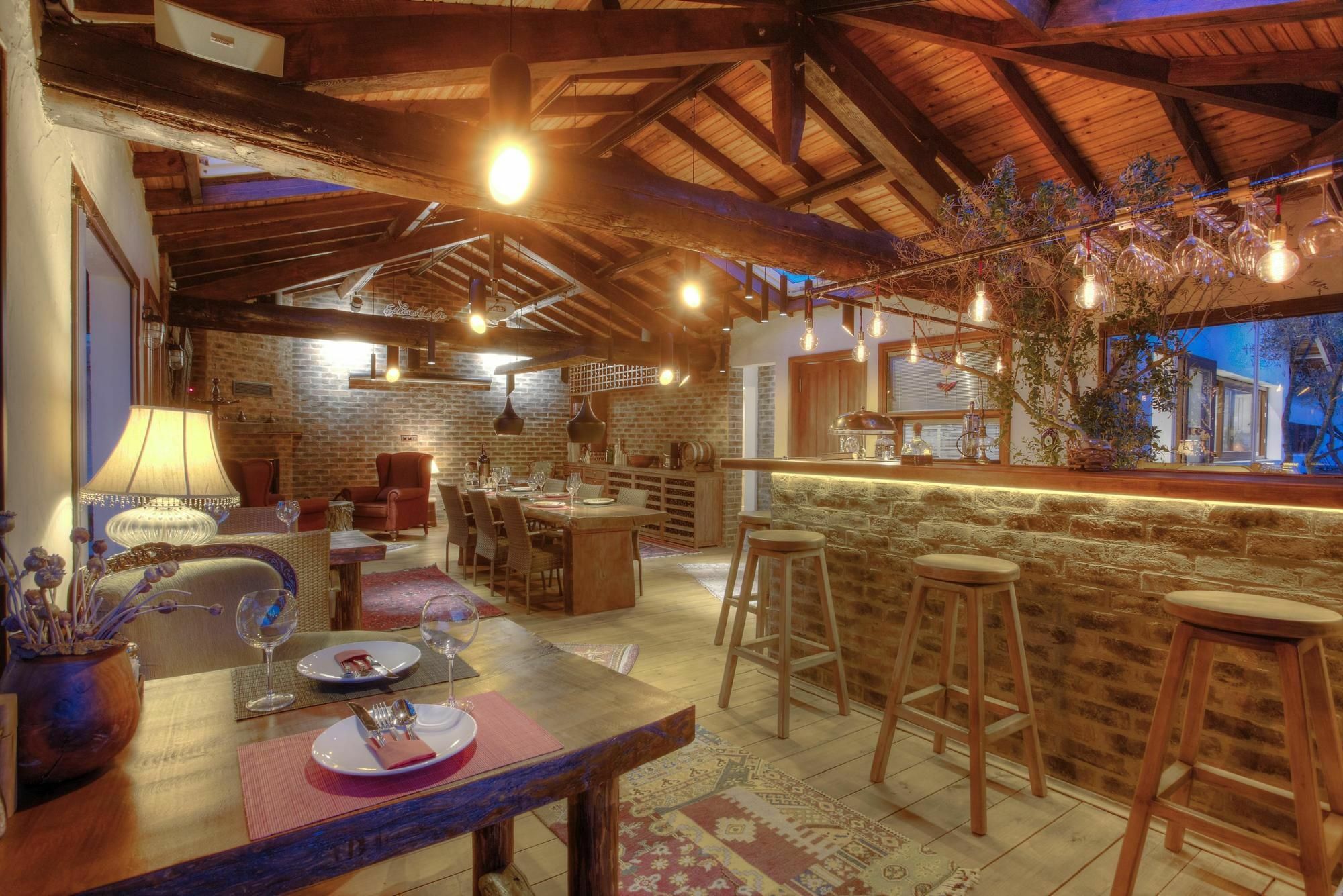 Ephesus Lodge Киразлы Экстерьер фото