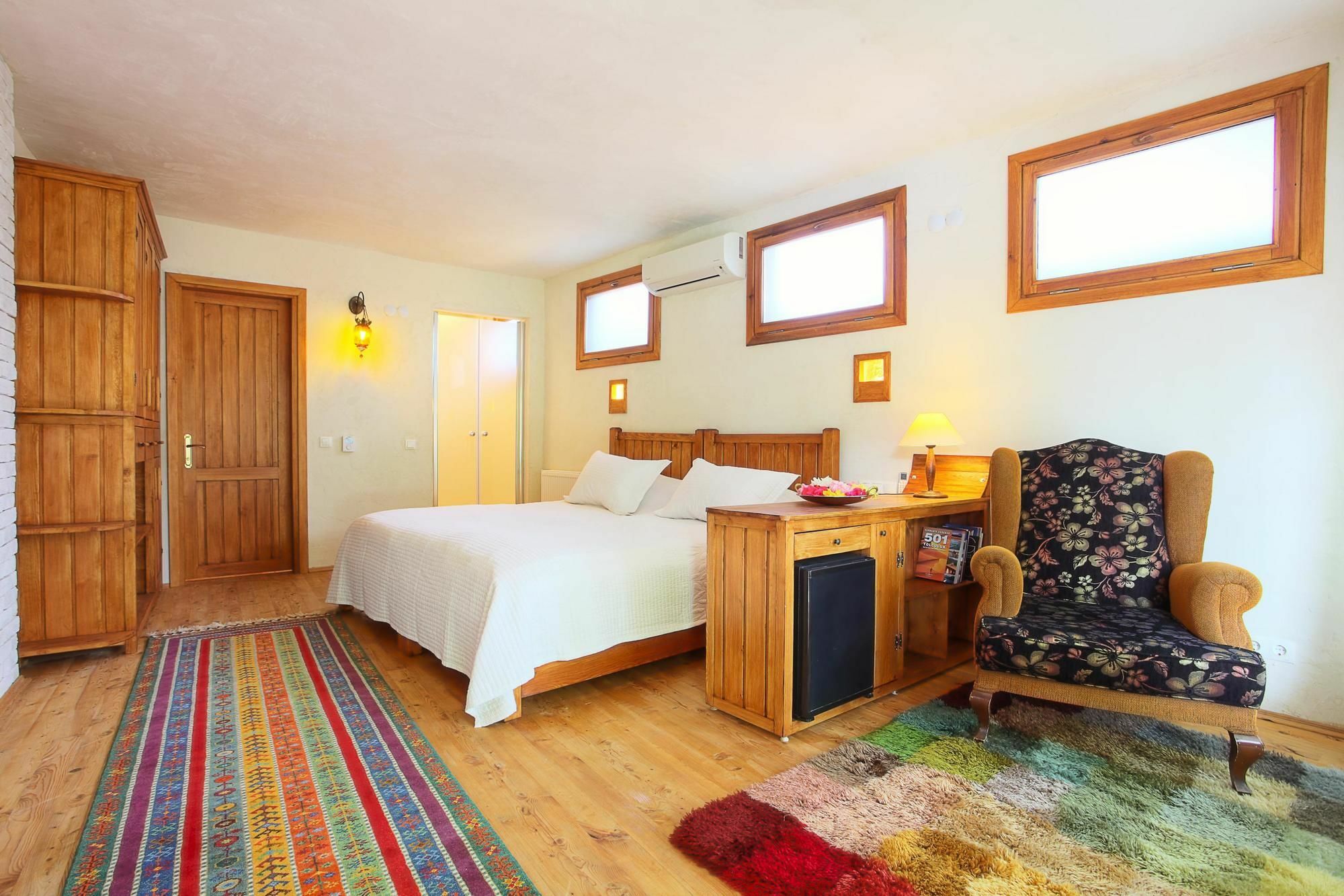 Ephesus Lodge Киразлы Экстерьер фото